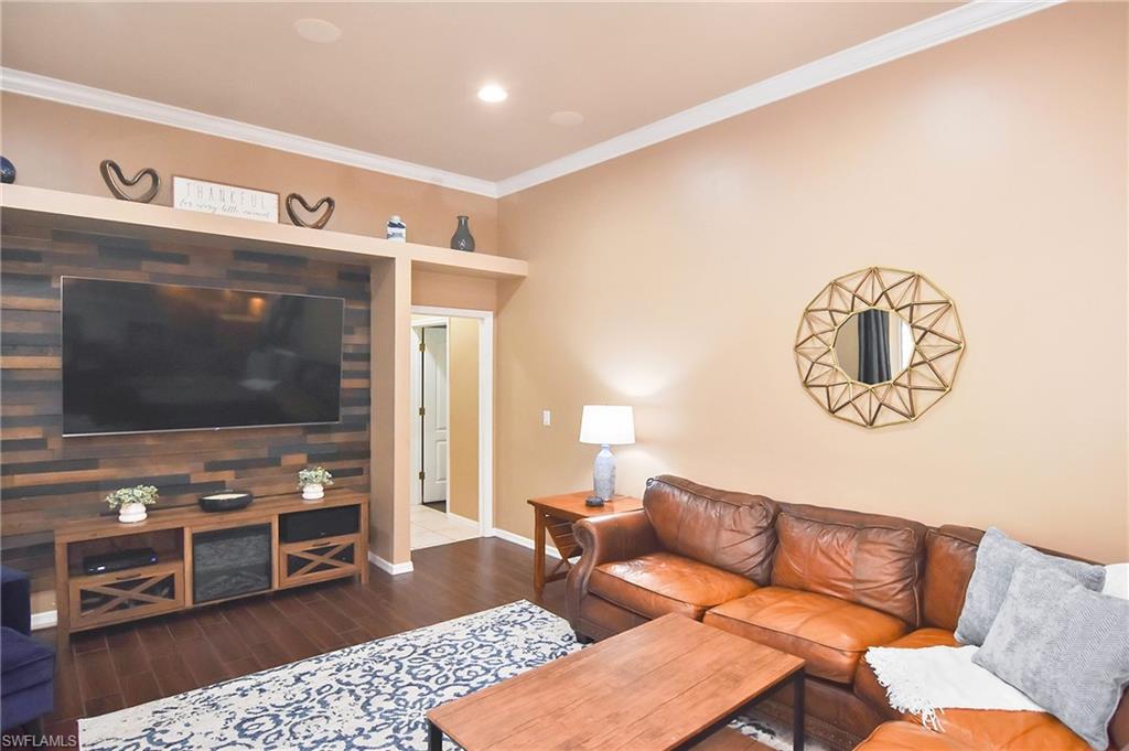 STONEYBROOK - Residential