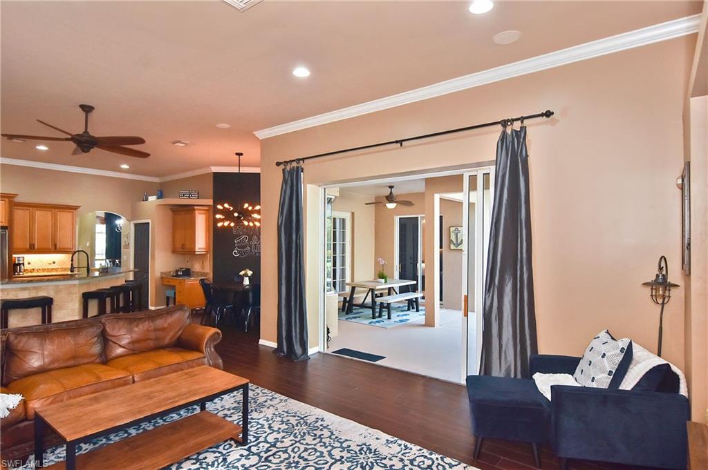 STONEYBROOK - Residential