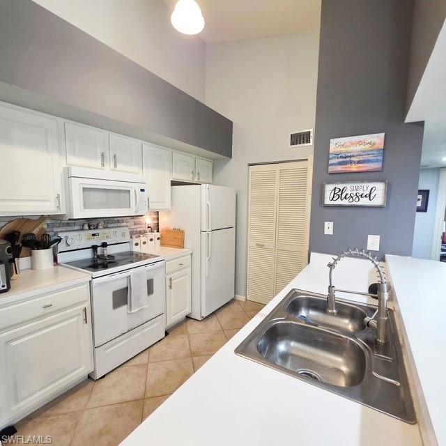 THE RESIDENCE - Residential