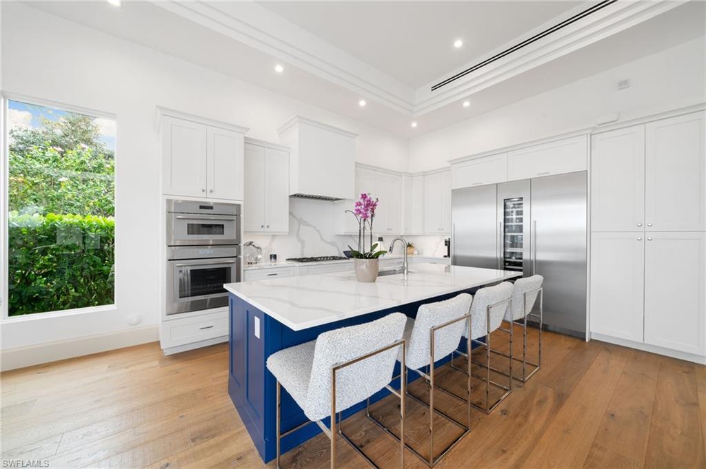 PARROT CAY - Residential