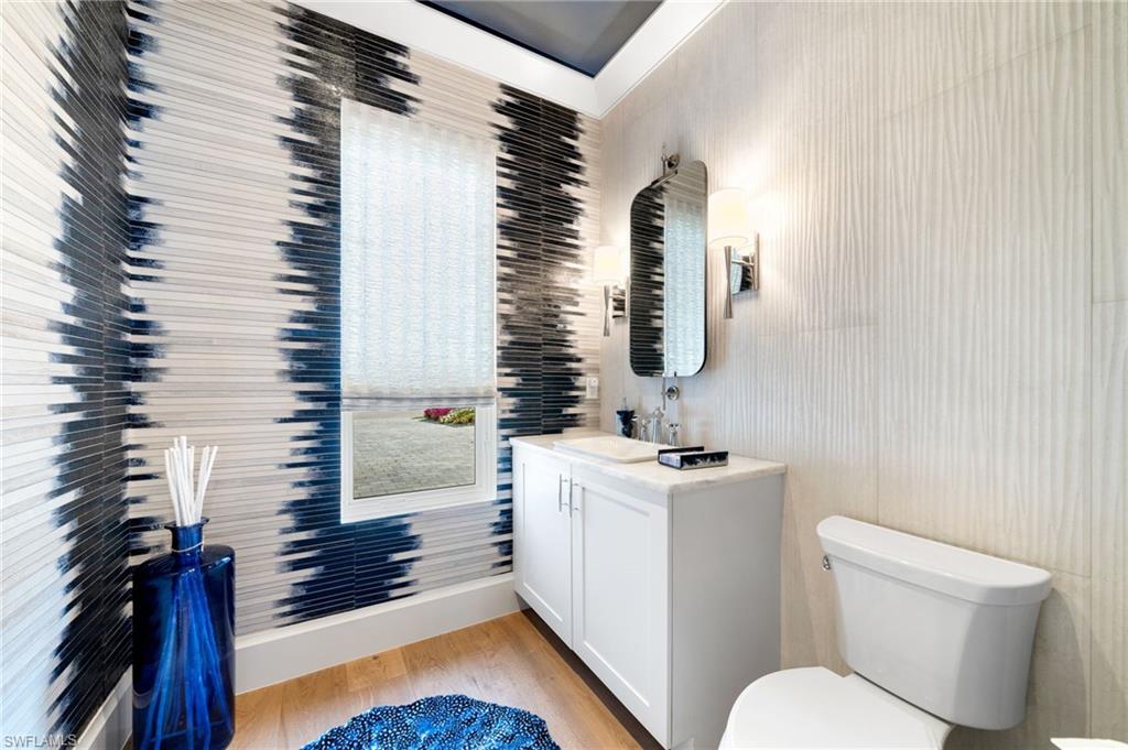 PARROT CAY - Residential