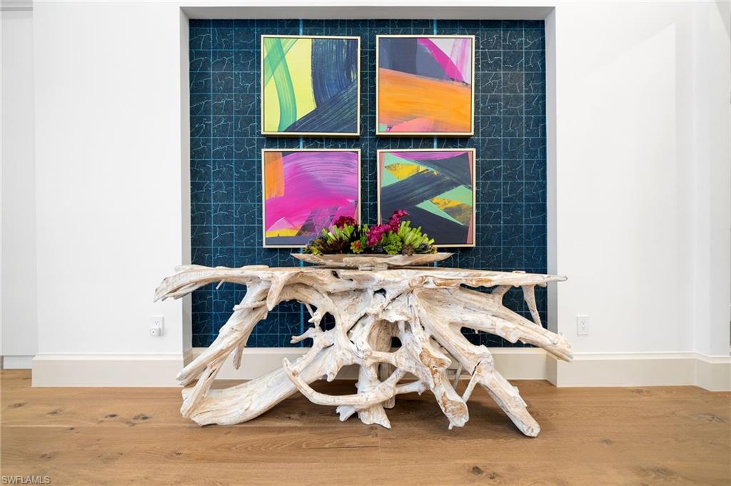 PARROT CAY - Residential