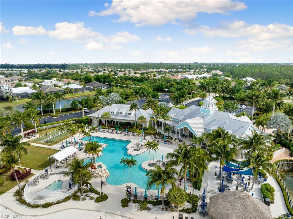 PARROT CAY - Residential