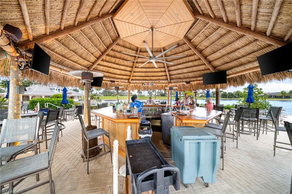 PARROT CAY - Residential