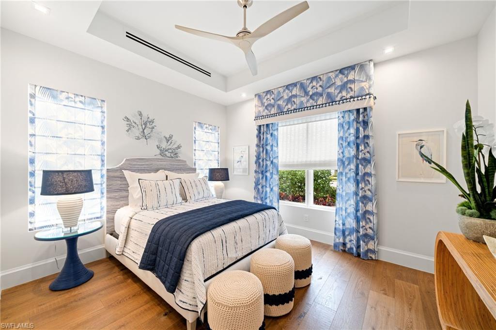 PARROT CAY - Residential