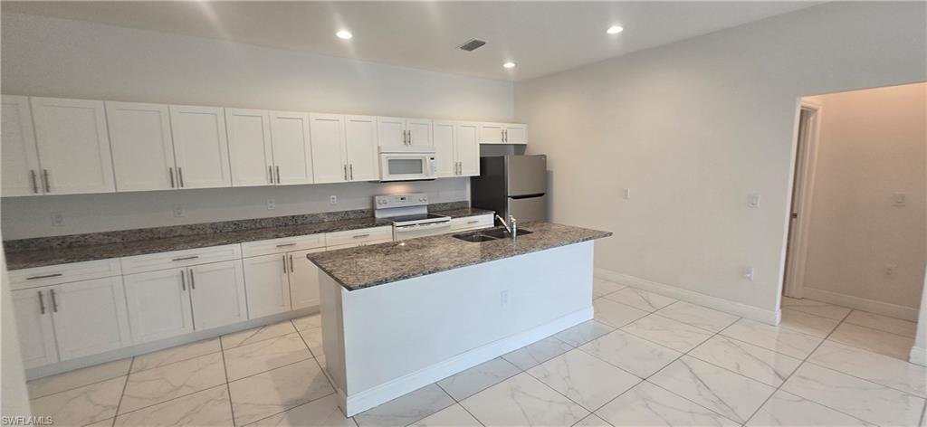 LEHIGH ACRES - Residential Lease