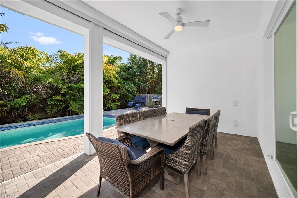 MARCO BEACH - Residential