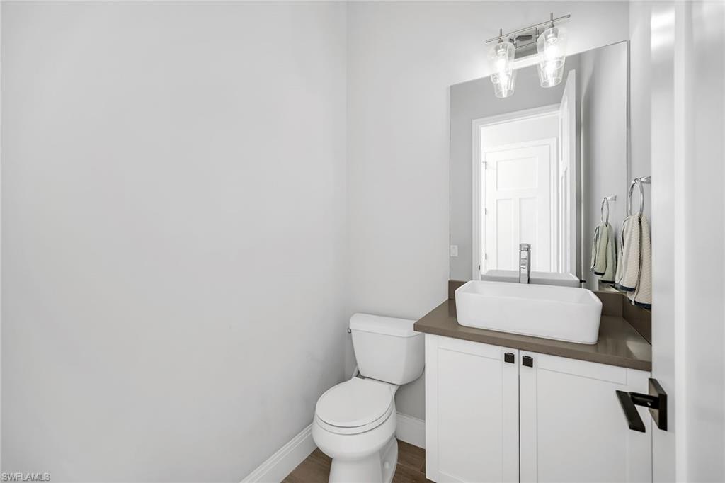 MARCO BEACH - Residential