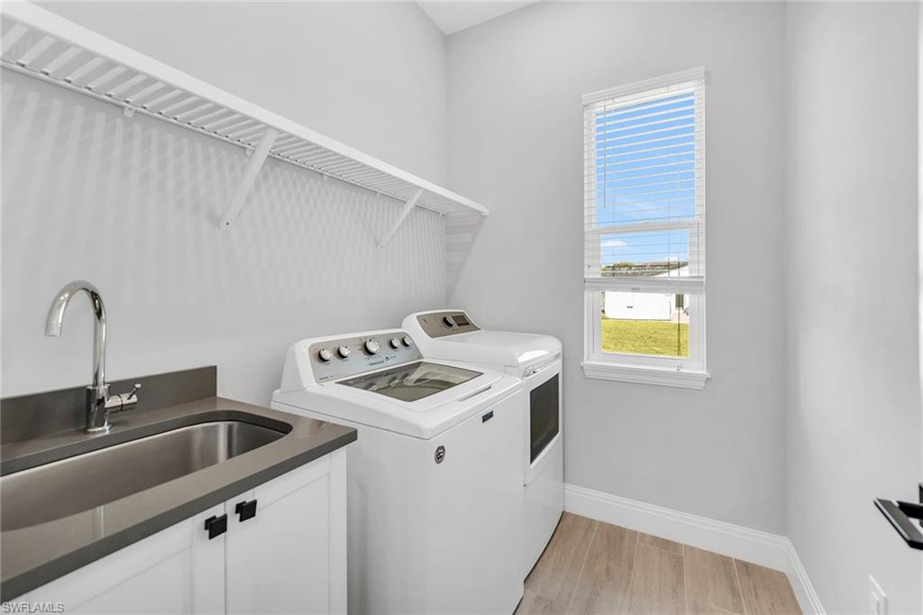 MARCO BEACH - Residential