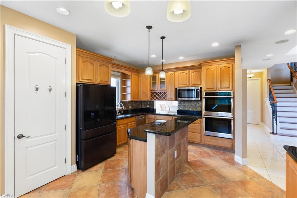 CAPE ROYAL - Residential