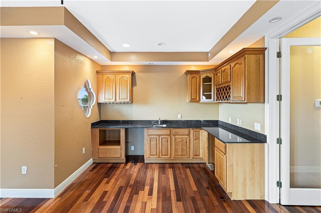 CAPE ROYAL - Residential