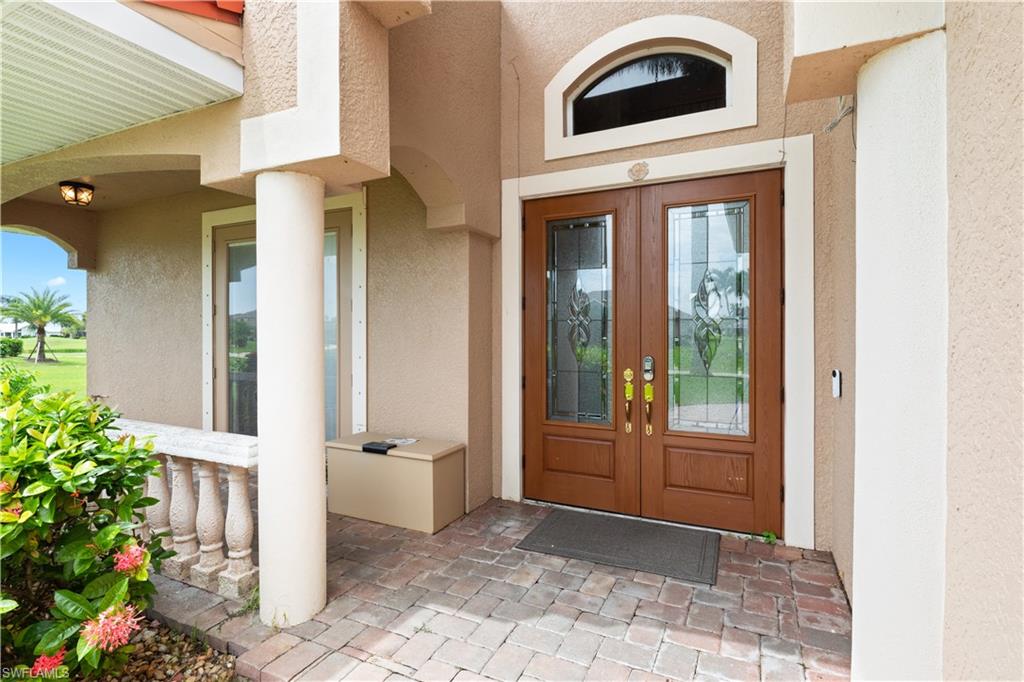 CAPE ROYAL - Residential