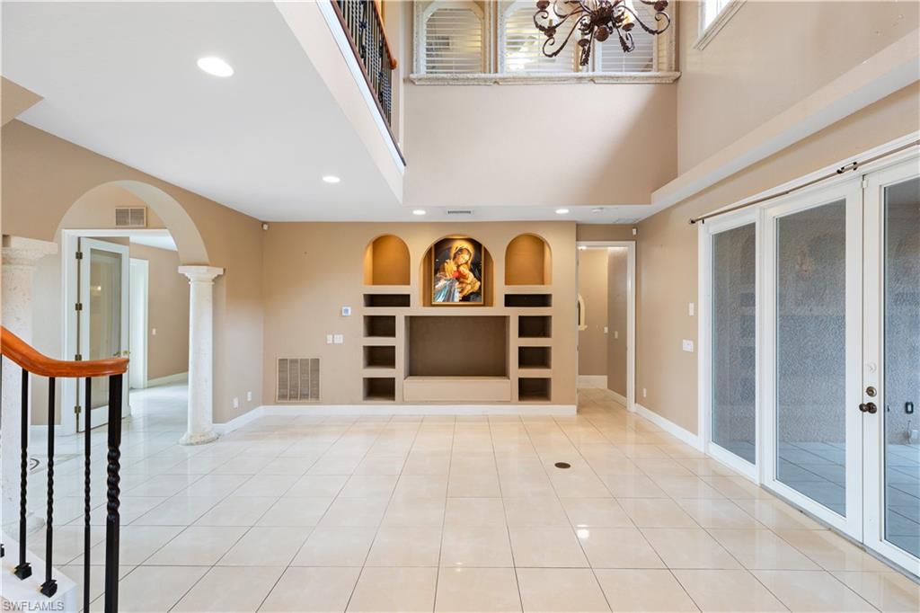 CAPE ROYAL - Residential