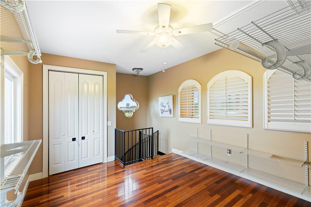 CAPE ROYAL - Residential