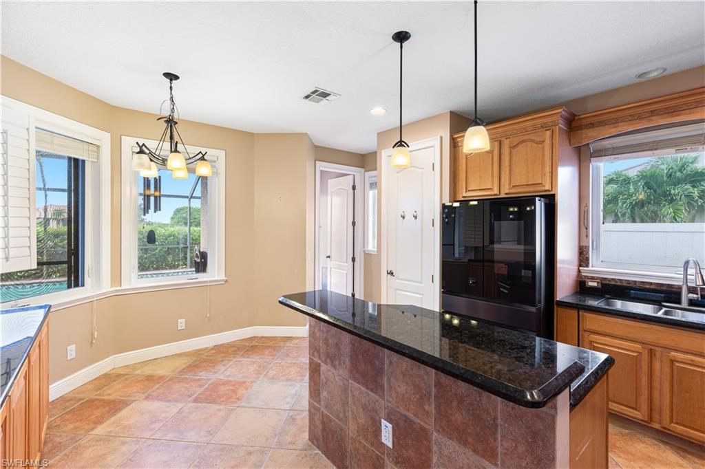 CAPE ROYAL - Residential