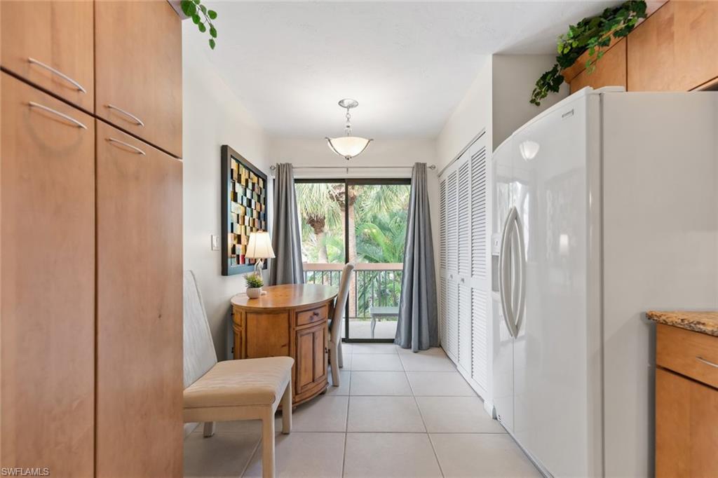 HAMPTONS AT KINGS LAKE - Residential