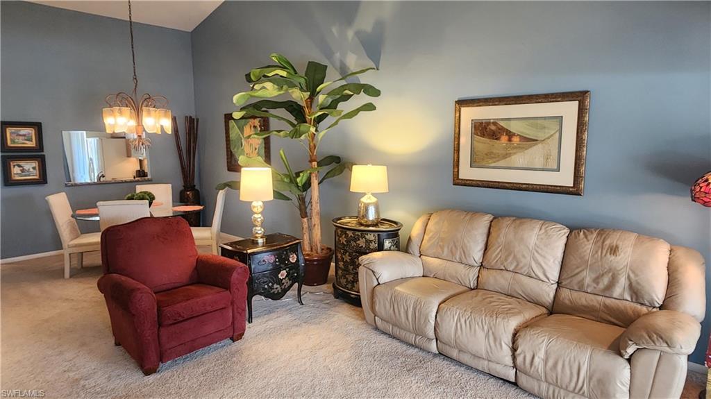 HAMPTONS AT KINGS LAKE - Residential