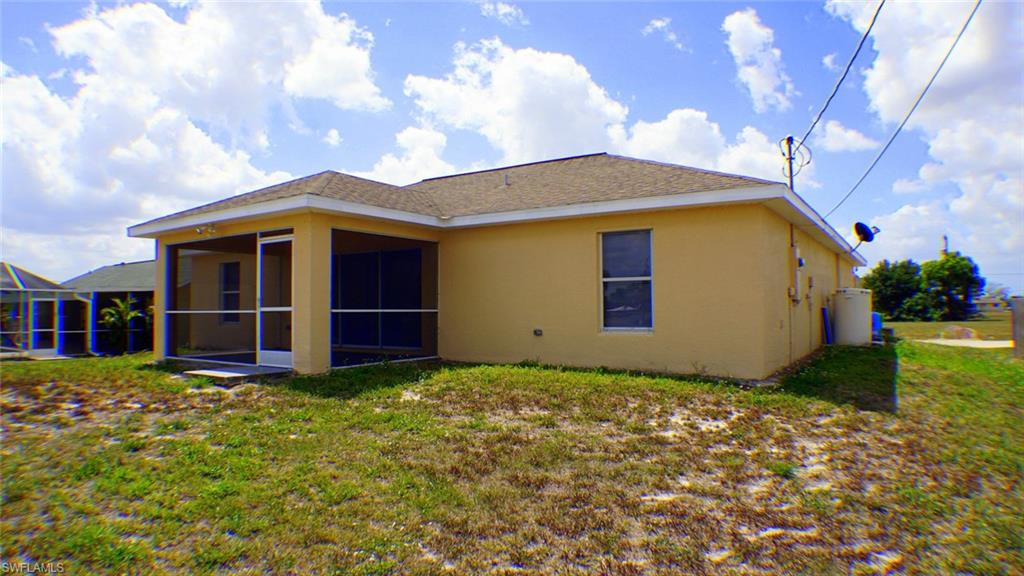 CAPE CORAL - Residential