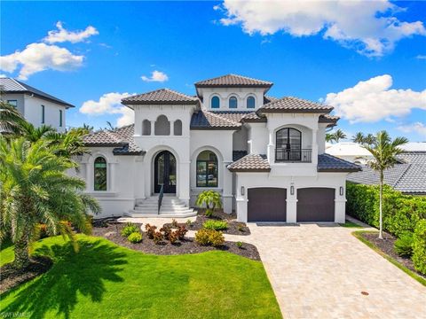 279 HERON AVE NAPLES FL 34108
