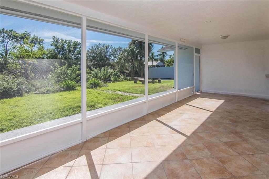 GOLDEN GATE CITY - Residential