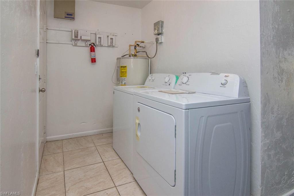 GOLDEN GATE CITY - Residential