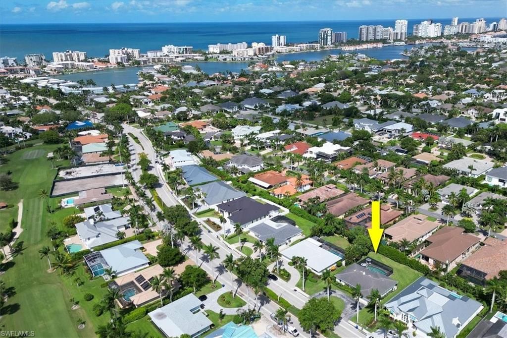 Photo of 701 Harbour DR, NAPLES, FL 34103 (MLS # 225073622)