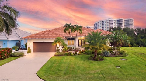 Photo of 211 Flamingo AVE, NAPLES, FL 34108 (MLS # 226036284)