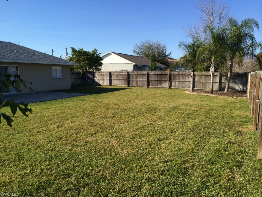 CAPE CORAL - Residential