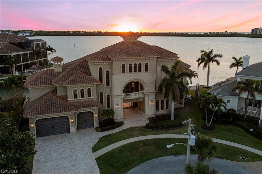 MARCO ISLAND - Residential