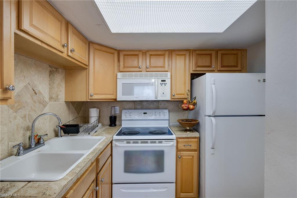 PROVINCETOWN - Residential