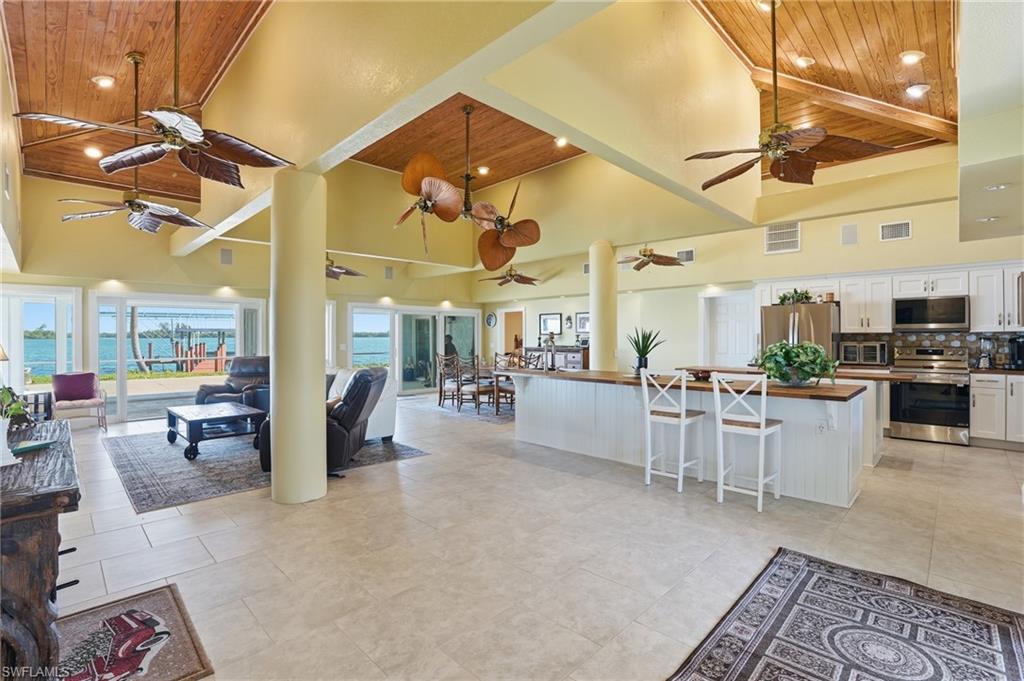 ALABAMA GROVE TERRACE - Residential