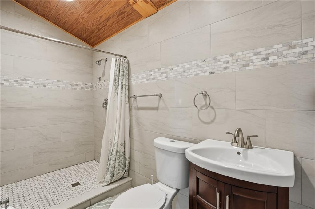 ALABAMA GROVE TERRACE - Residential