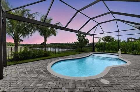 Photo of 12436 Purple Ficus WAY, NAPLES, FL 34120 (MLS # 226023335)