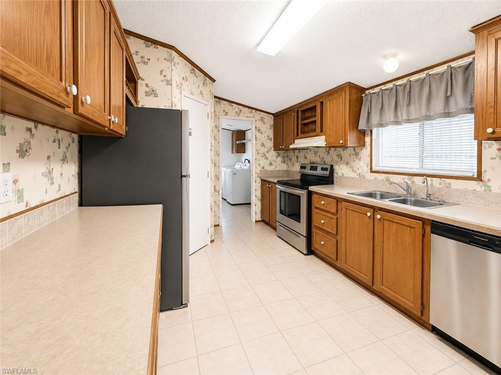 SUNCOAST ESTATES UNREC - Residential