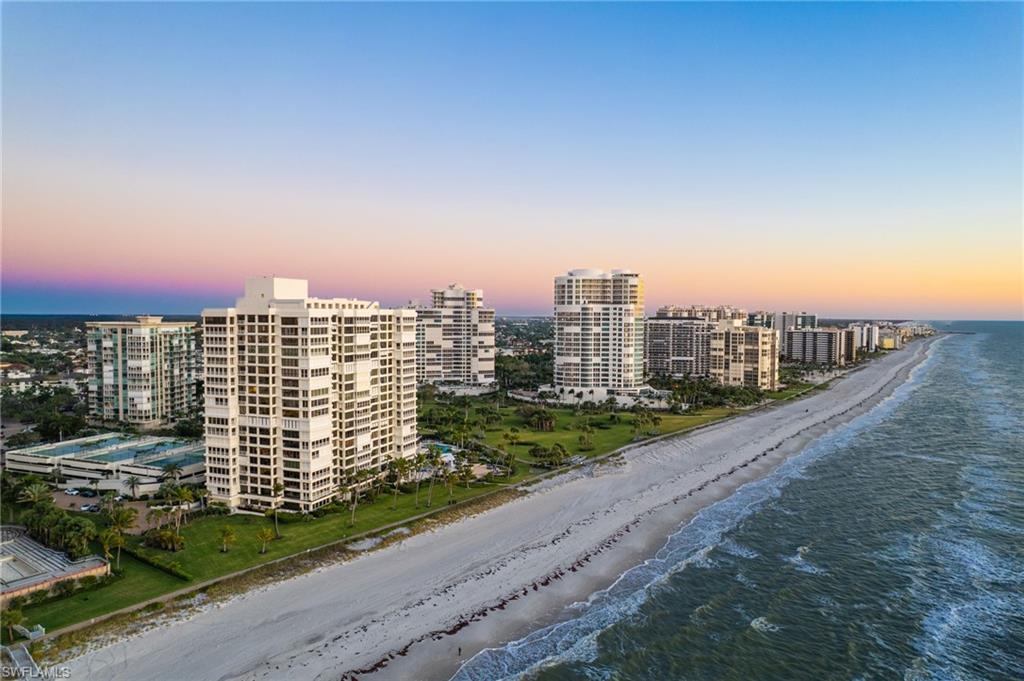 PARK PLAZA - Residential