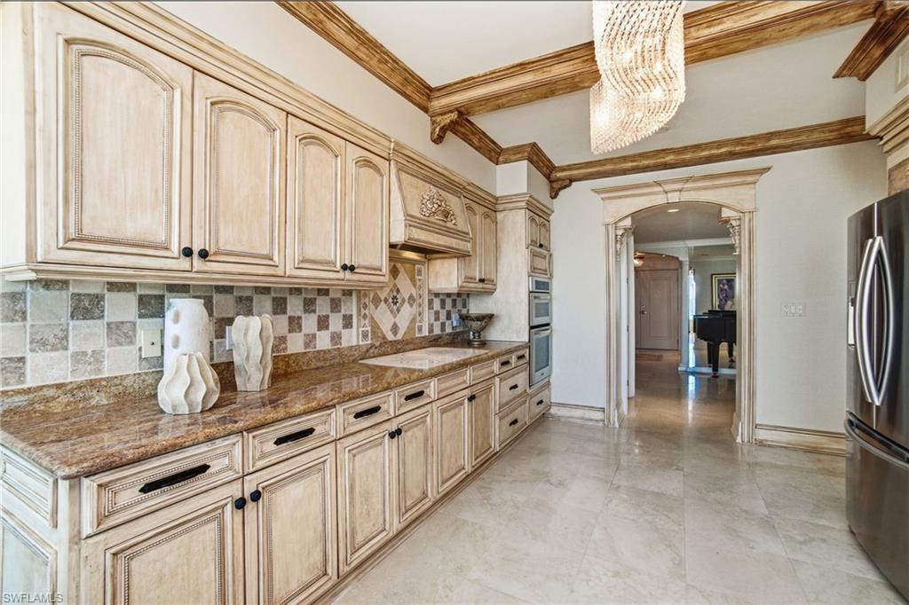 PARK PLAZA - Residential