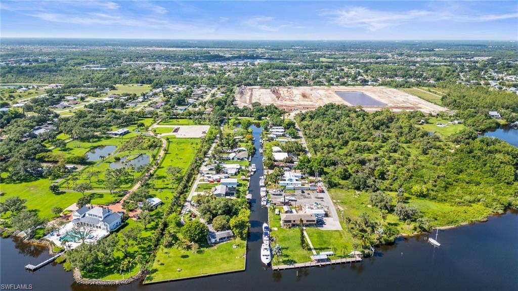FORT MYERS SHORES - Land