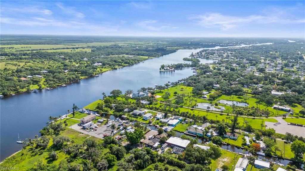 FORT MYERS SHORES - Land