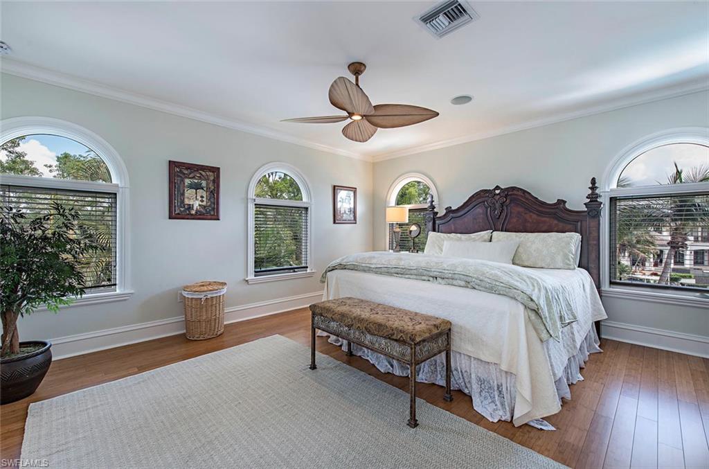 AQUALANE SHORES - Residential