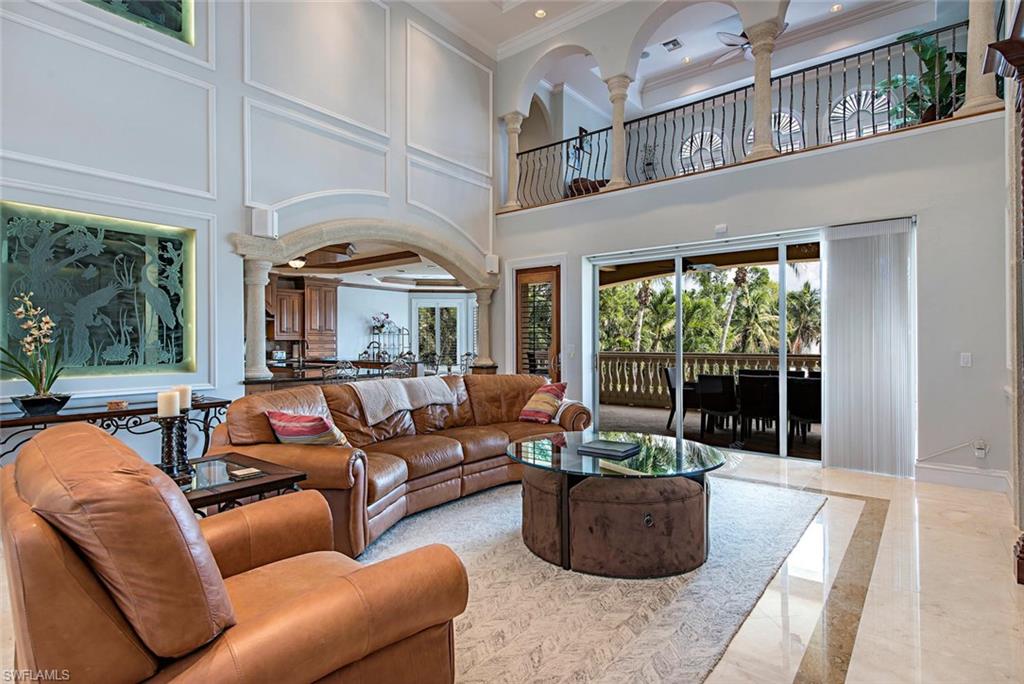 AQUALANE SHORES - Residential