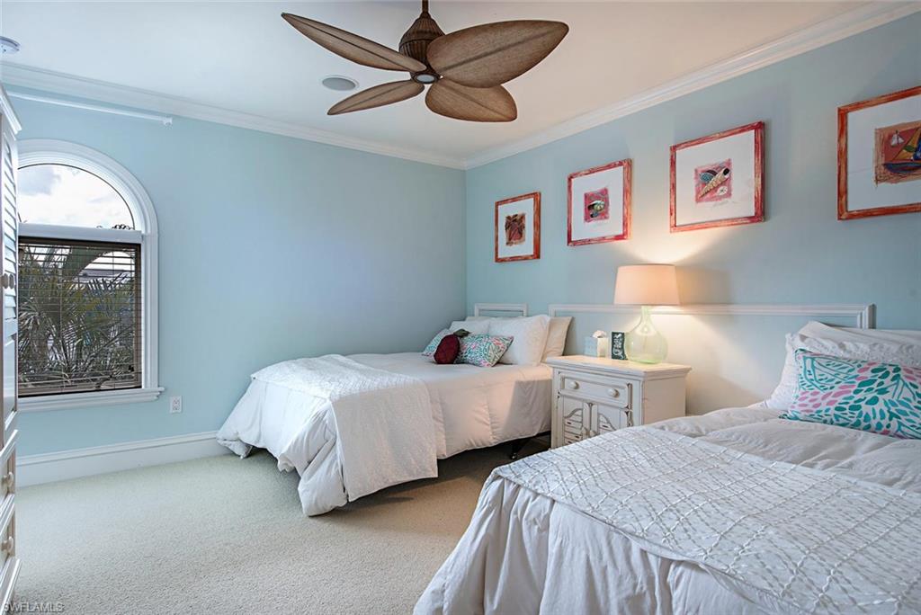 AQUALANE SHORES - Residential