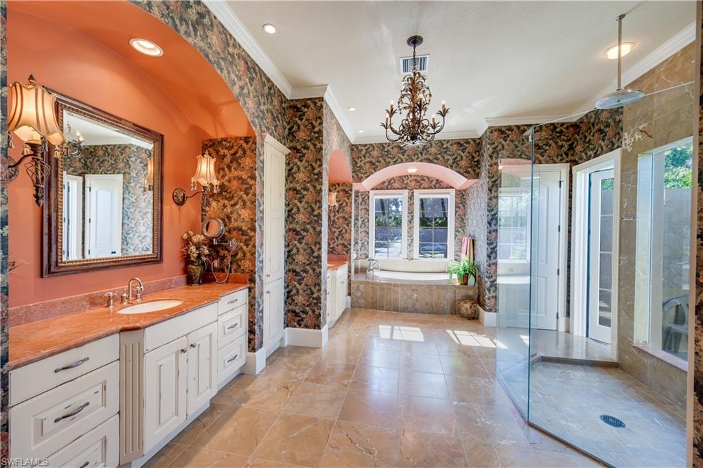 AQUALANE SHORES - Residential