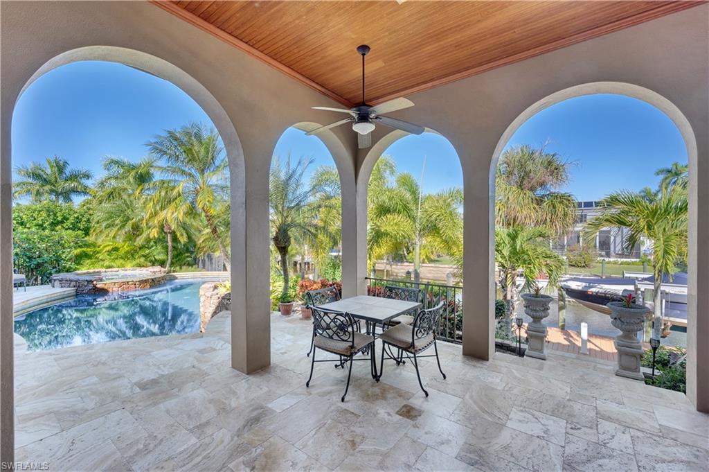 AQUALANE SHORES - Residential