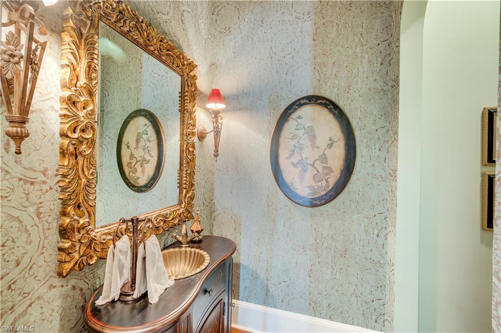 AQUALANE SHORES - Residential