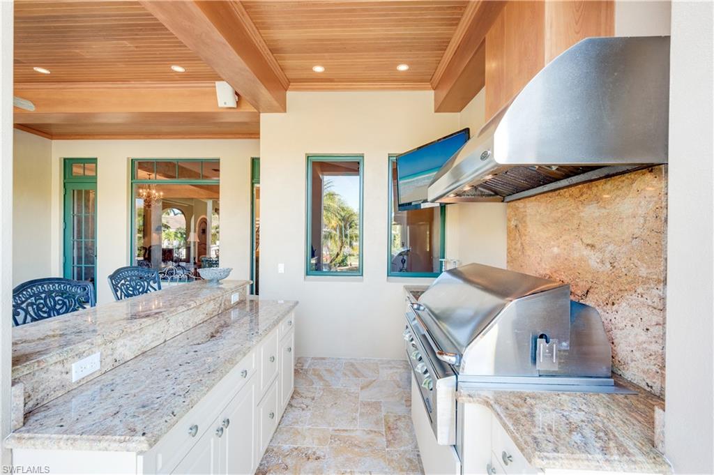 AQUALANE SHORES - Residential