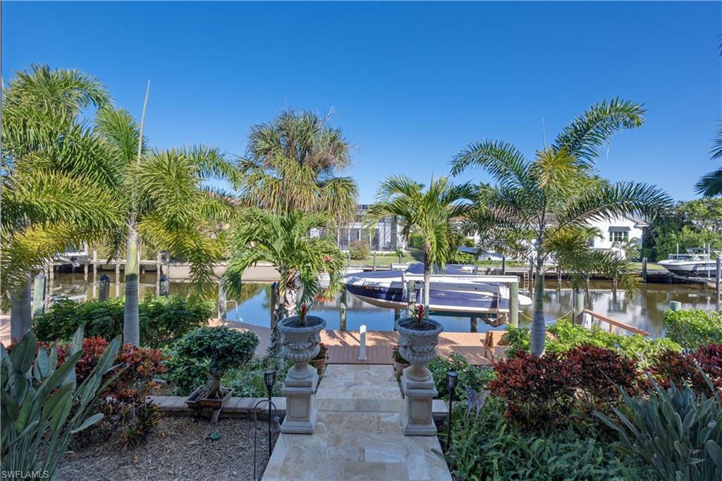 AQUALANE SHORES - Residential