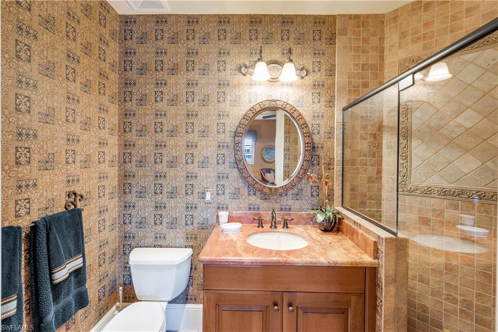 AQUALANE SHORES - Residential