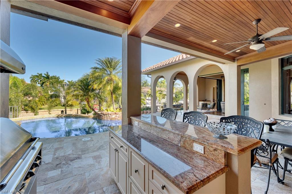 AQUALANE SHORES - Residential