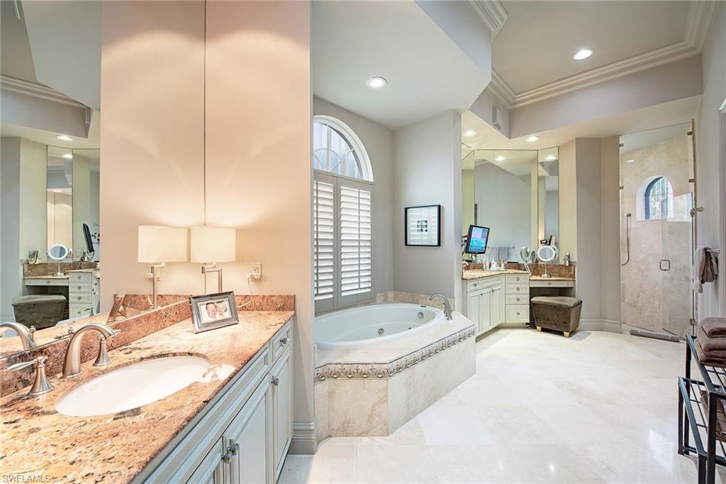 MOORINGS - Residential