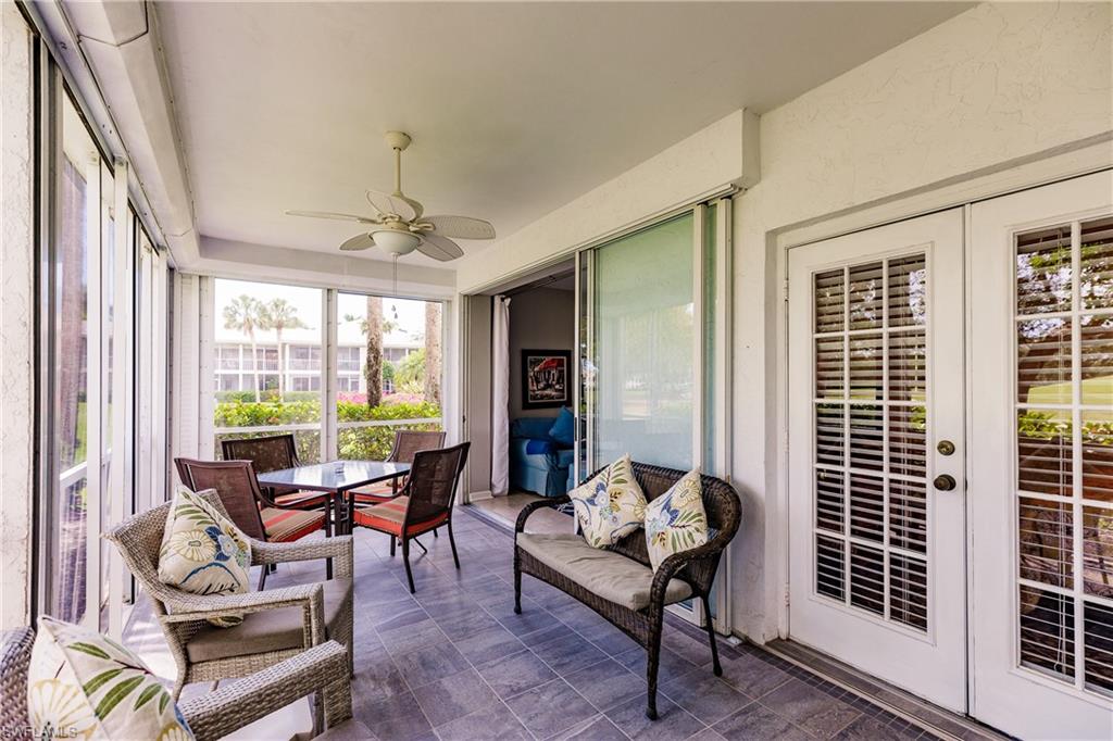 TWELVE OAKS - Residential